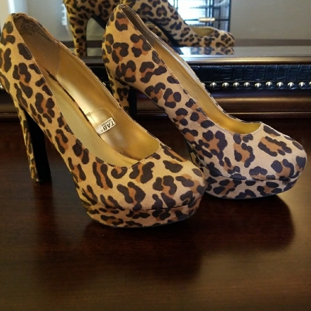 Mossimo heels..